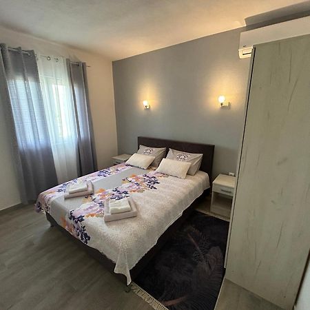 Green Field Apartments Virpazar Exterior foto